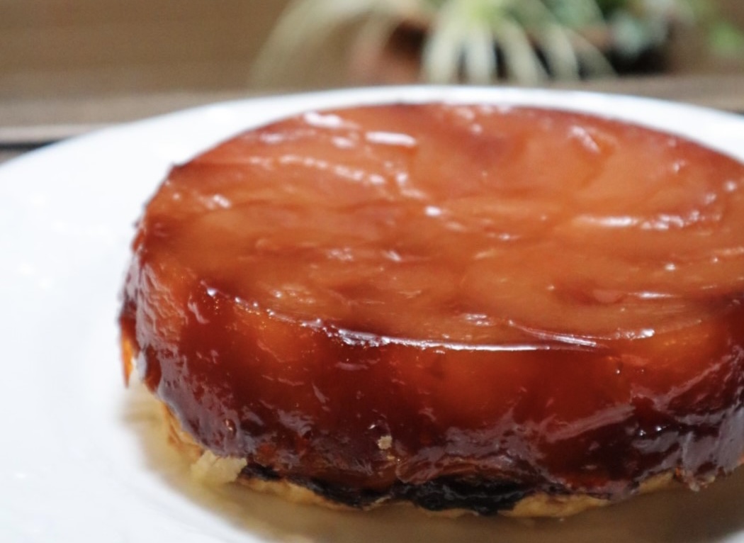 世界お菓子カレンダー】タタン姉妹の失敗から生まれた絶品タルト